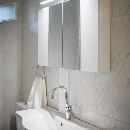 Natalia's Thermisía