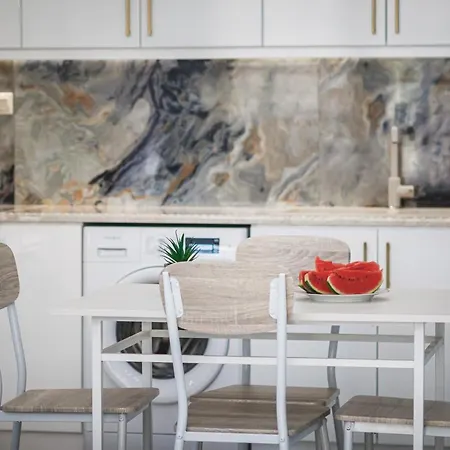 Natalia's * Thermisía