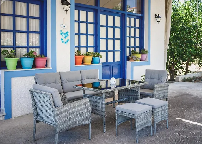 Natalia's * Thermisía